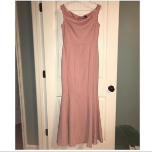 🤩 HOST PICK! 🤩Windsor Pink Mermaid Dress